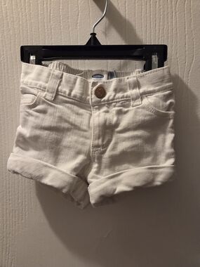 Old Navy White Denim Shorts with Copper Button Detail 12 -18 Months